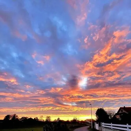 Raffaella Bed and Breakfast Les Albres