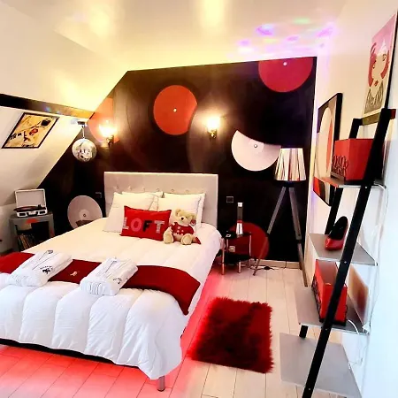 Bed and Breakfast Raffaella Les Albres