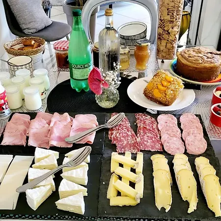 Raffaella Oda ve Kahvaltı *